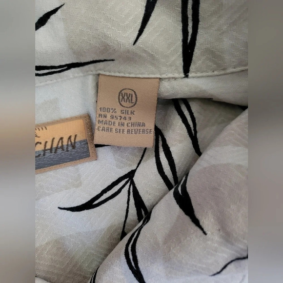 Bobby Chan 100% silk button up‎ top - Picture 4 of 5